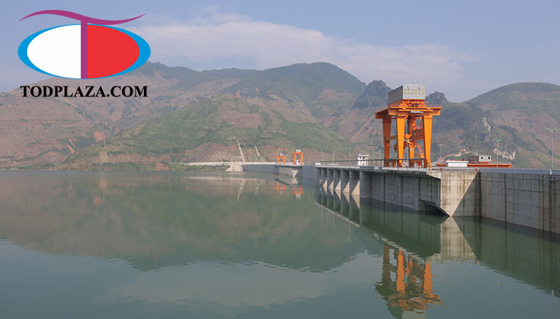 Mực nước tại hồ thủy điện giảm mạnh